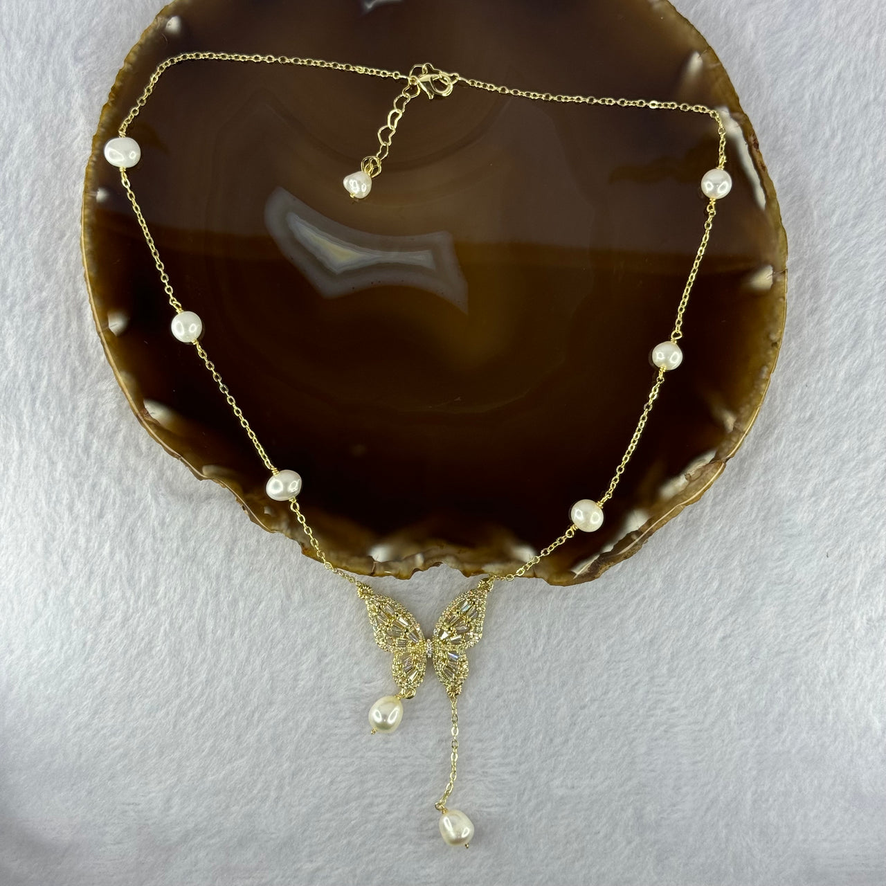 Natural Pearl Beads with Butterfly and Crystals in Sliver Gold Color Necklace 10.24g 7.3mm 8 Pearls - Huangs Jadeite and Jewelry Pte Ltd