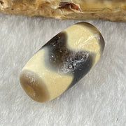 Natural Powerful Tibetan Old Oily Agate Tiger Tooth Daluo Dzi Bead Heavenly Master (Tian Zhu) 虎呀天诛 3.25g 10.2 by 10.5mm - Huangs Jadeite and Jewelry Pte Ltd