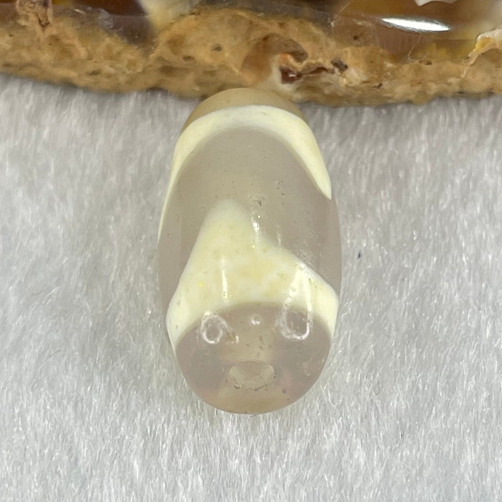 Natural Powerful Tibetan Old Oily Agate Tiger Tooth Daluo Dzi Bead Heavenly Master (Tian Zhu) 虎呀天诛 3.40g 20.1 by 10.0mm - Huangs Jadeite and Jewelry Pte Ltd