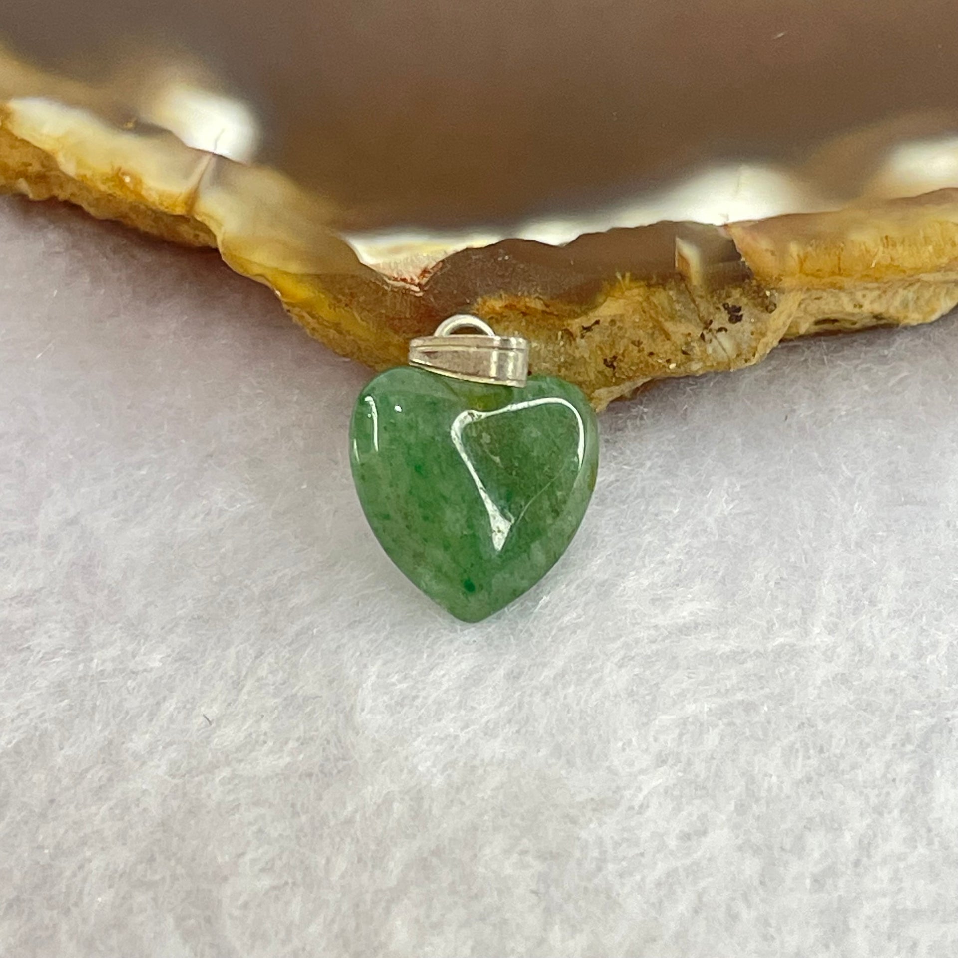 Natural Green Aventurine Mini Heart Pendant with Sliver Clasps 0.90g 12.1 by 11.9 by 4.1mm - Huangs Jadeite and Jewelry Pte Ltd