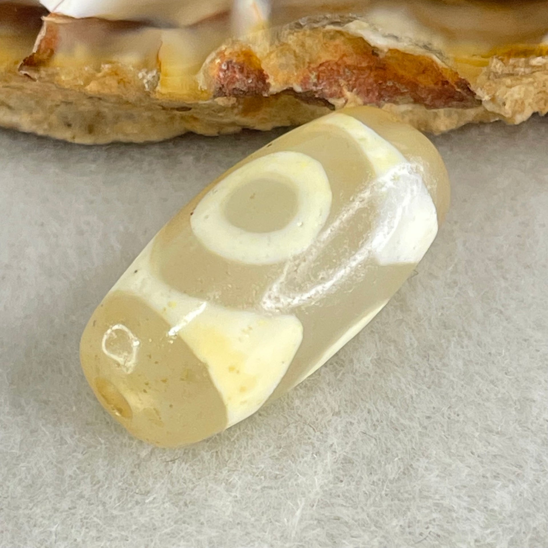 Natural Powerful Tibetan Old Oily Agate 3 Eyes Dzi Bead Heavenly Master (Tian Zhu) 三眼天诛 3.00g 20.0 by 10.2mm - Huangs Jadeite and Jewelry Pte Ltd