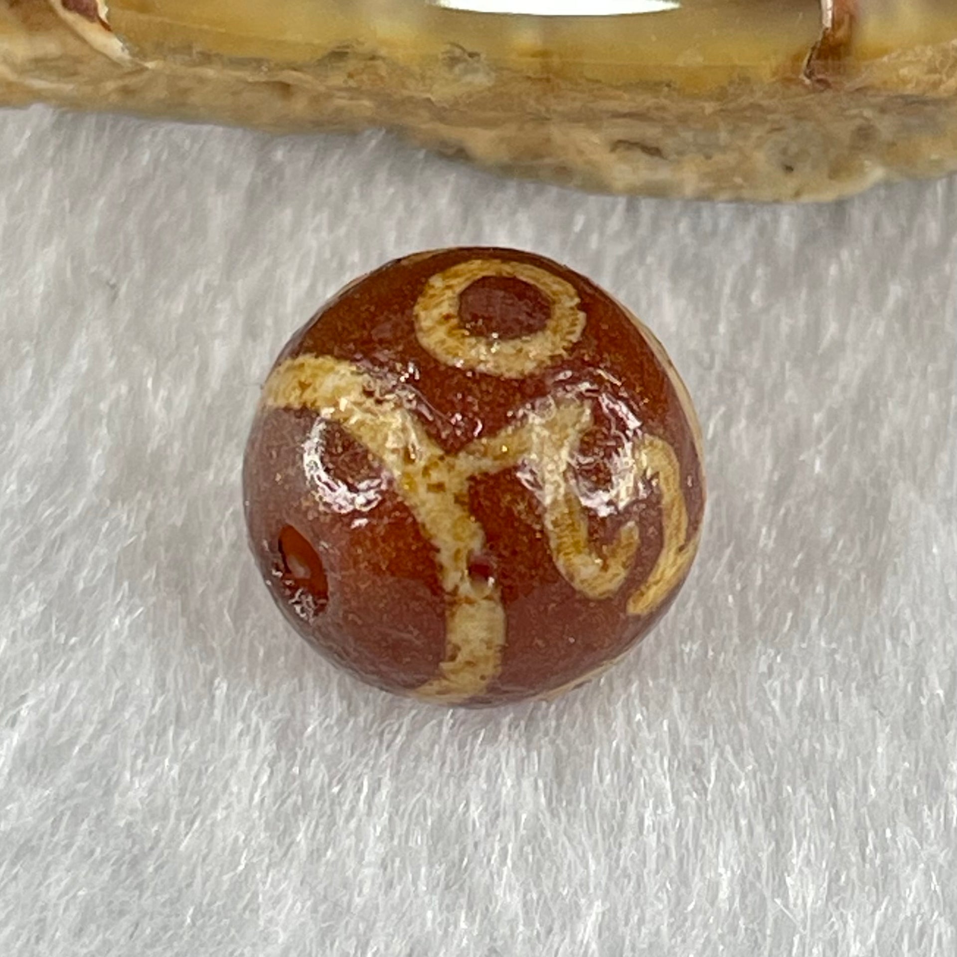 Natural Powerful Tibetan Old Oily Agate 3 Eyed Dharma Vajra Dzi Bead Heavenly Master (Tian Zhu) 三眼金刚杵天珠 1.33g 9.7 by 10.0mm - Huangs Jadeite and Jewelry Pte Ltd