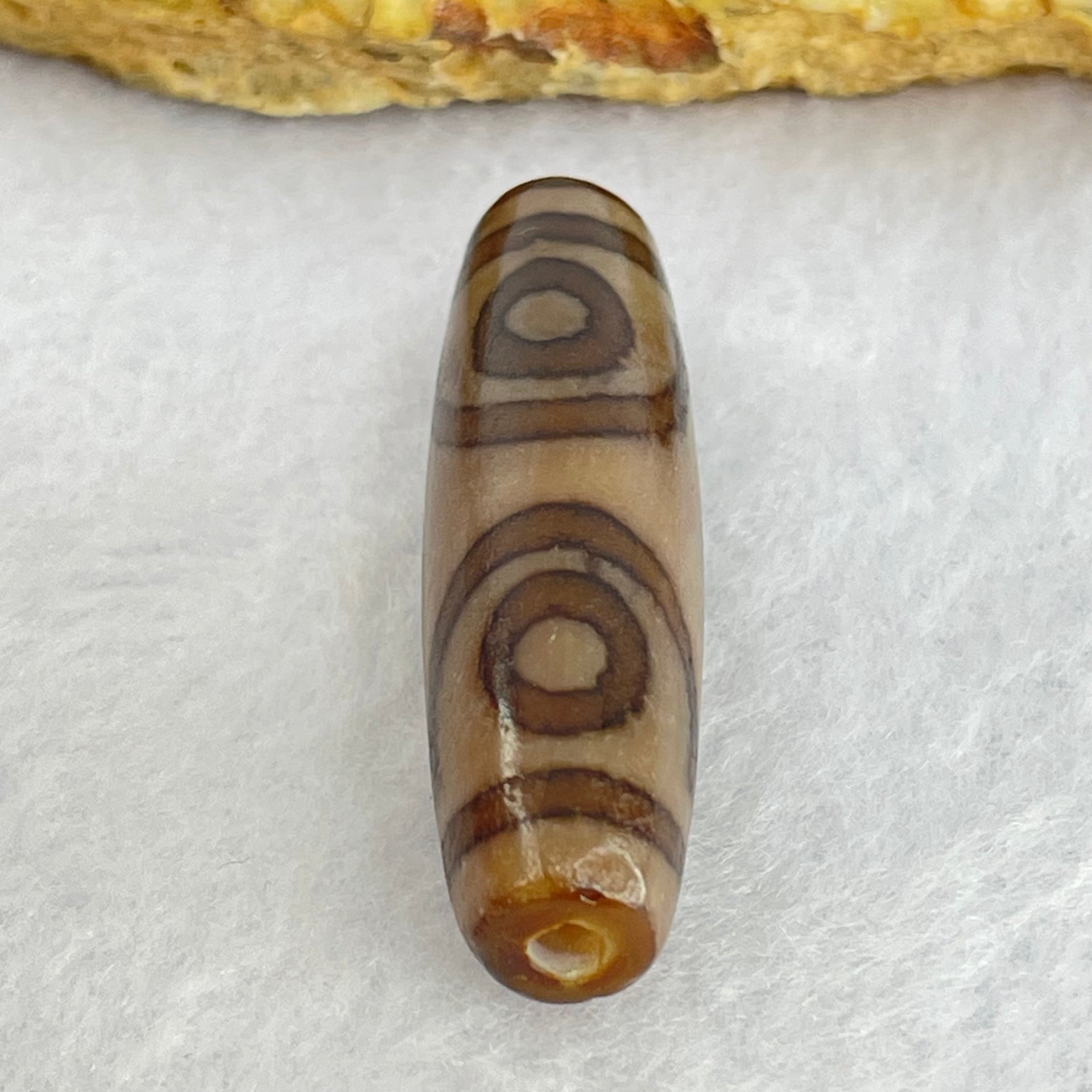Natural Powerful Tibetan Old Oily Agate 3 Eyes Dzi Bead Heavenly Master (Tian Zhu) 三眼天诛 7.57g 39.9 by 11.3mm - Huangs Jadeite and Jewelry Pte Ltd