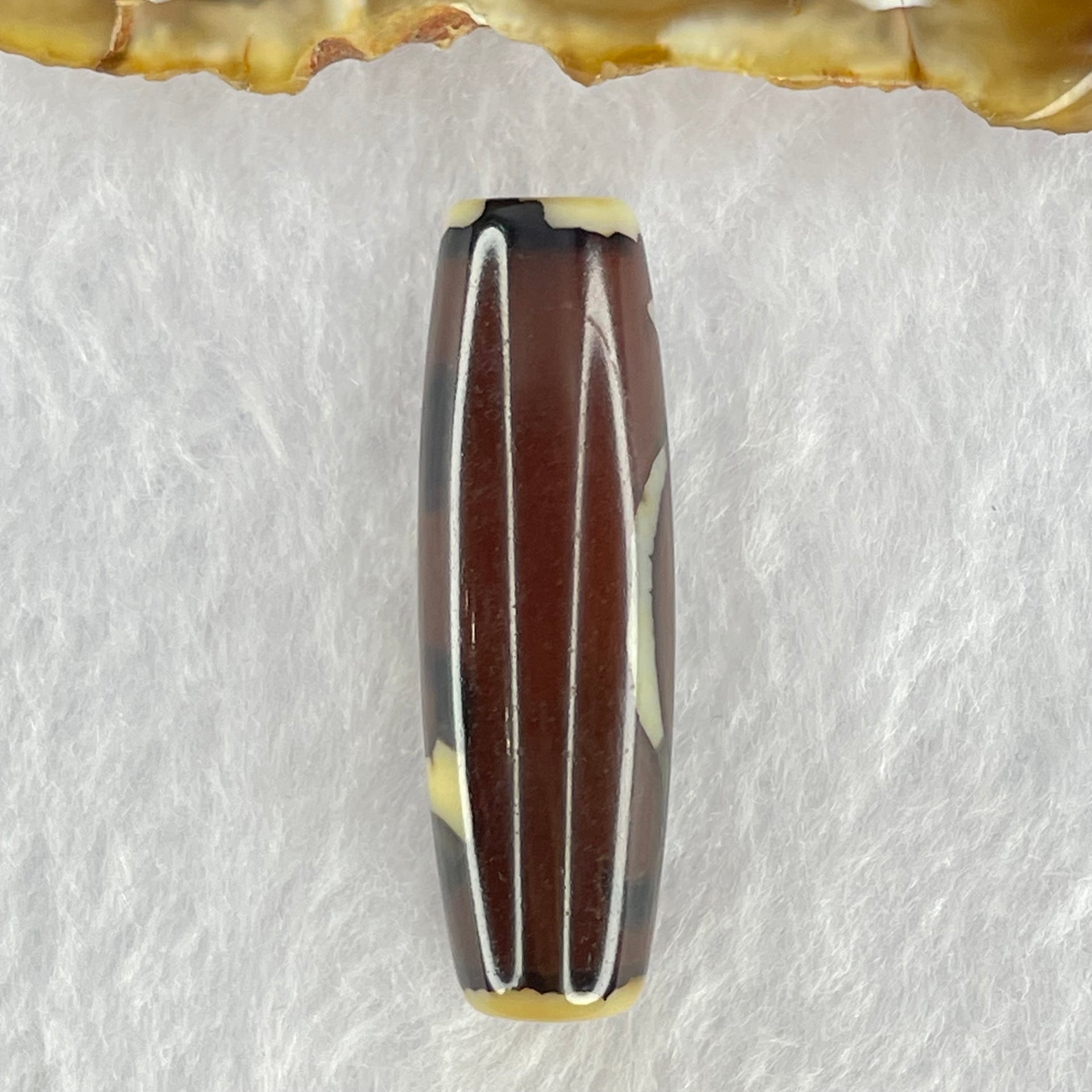 Natural Powerful Tibetan Old Oily Agate Ruyi Dzi Bead Heavenly Master (Tian Zhu) 如意天珠 8.79g 37.8 by 12.1mm - Huangs Jadeite and Jewelry Pte Ltd