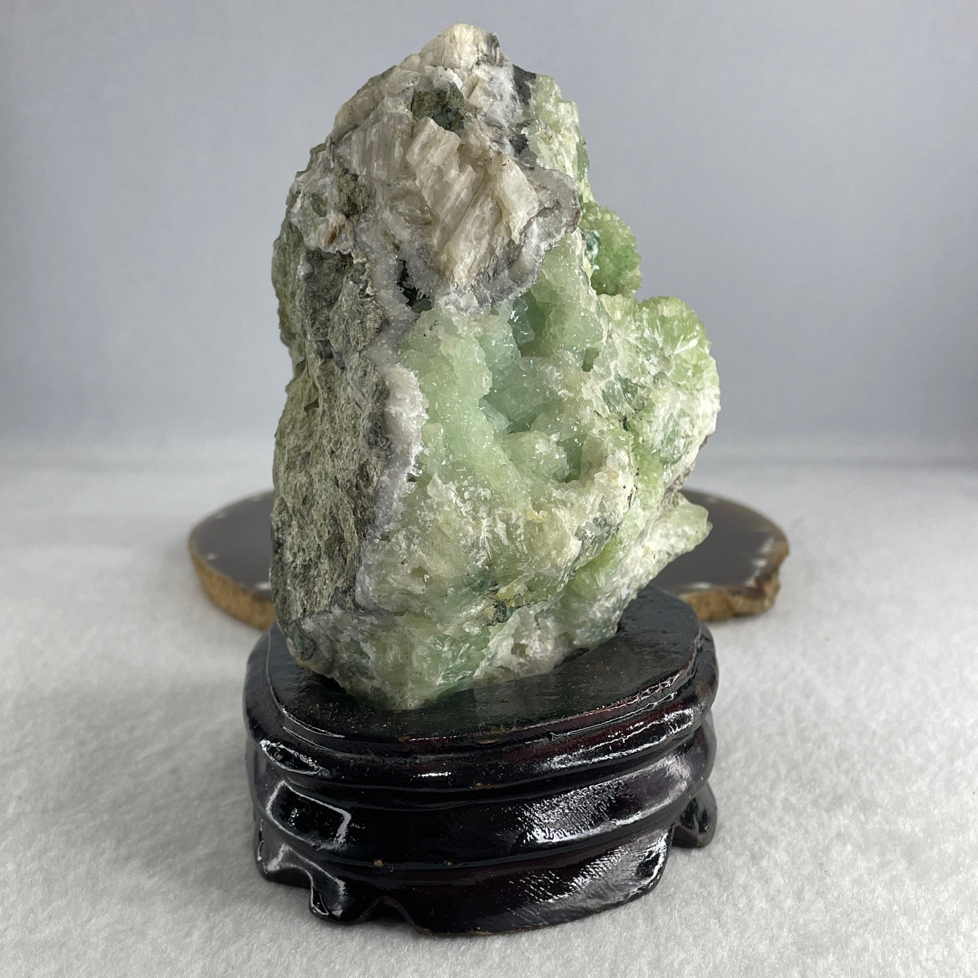 Natural Green Fluorite Rough Irregular Shape Display with Wooden Stand 1.017,9g 107.0 by 86.0 by 135.0mm - Huangs Jadeite and Jewelry Pte Ltd