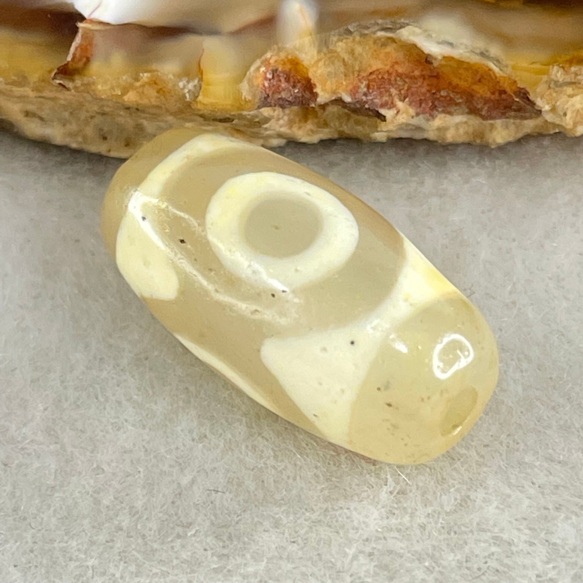Natural Powerful Tibetan Old Oily Agate 3 Eyes Dzi Bead Heavenly Master (Tian Zhu) 三眼天诛 3.00g 20.0 by 10.2mm - Huangs Jadeite and Jewelry Pte Ltd