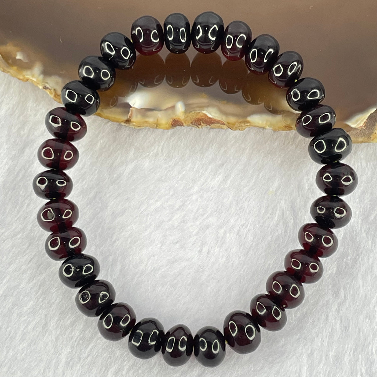 Natural Dark Blood Red Amber Beads Bracelet 天然血珀手链 7.24g 15cm 8.5mm 30 Beads - Huangs Jadeite and Jewelry Pte Ltd