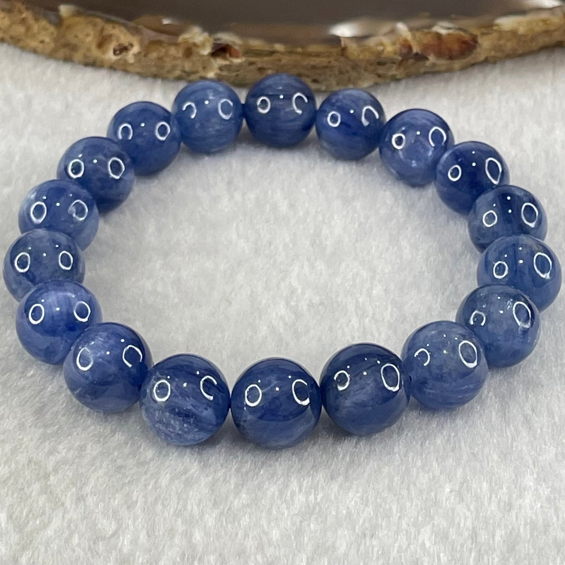 Natural Blue Kyanite Beads Bracelet 39.27g 15.5cm 10.8mm 18 Beads - Huangs Jadeite and Jewelry Pte Ltd