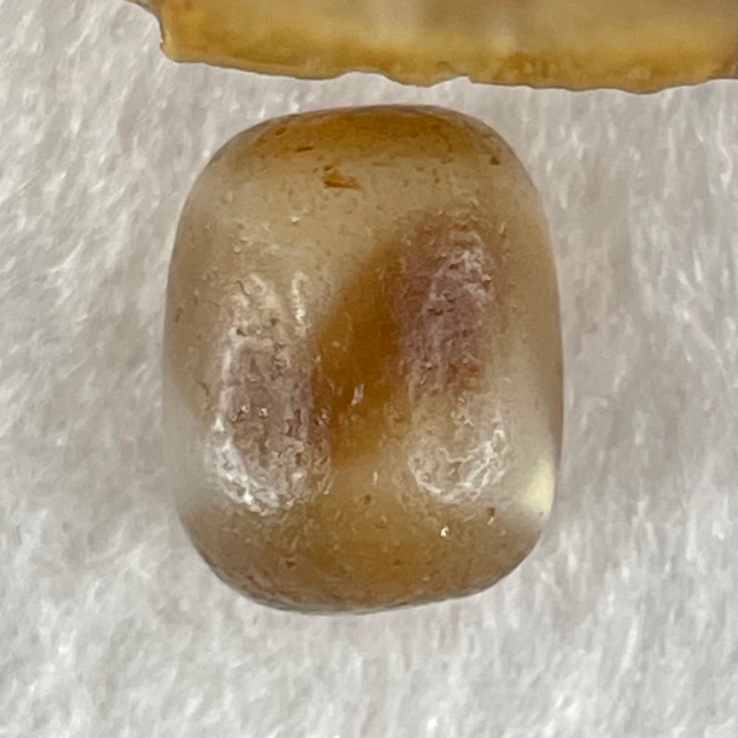 Natural Powerful Tibetan Old Oily Agate Tiger Tooth Daluo Dzi Bead Heavenly Master (Tian Zhu) 虎呀天诛 2.62g 13.8 by 11.0mm - Huangs Jadeite and Jewelry Pte Ltd