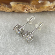0.5 Ct Colourless Round Brilliant Diameter 5.0mm D VVS1 Excellent Cut Excellent Polish Excellent Symmetry None Florescence Moissanite in S925 Silver Earrings GRA 218444636 - Huangs Jadeite and Jewelry Pte Ltd
