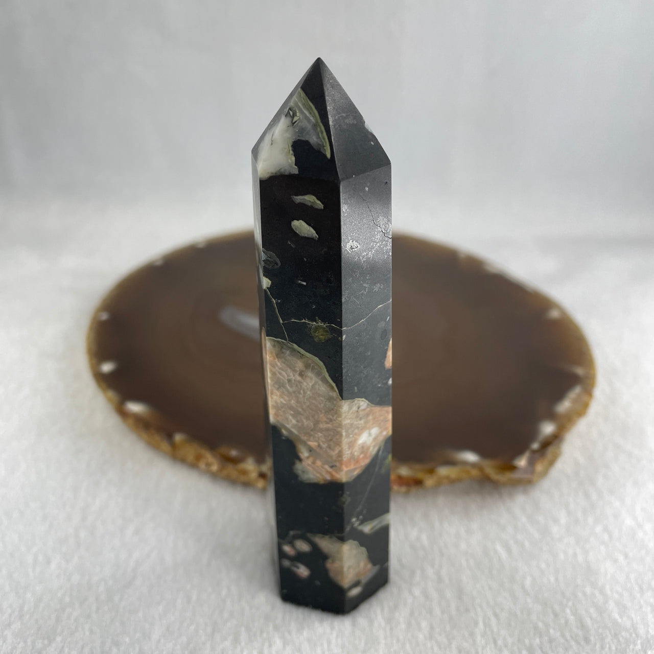 Natural Green Jasper Quartz Tower Display 121.93g 110.5 by 28.5 by 25.4mm - Huangs Jadeite and Jewelry Pte Ltd