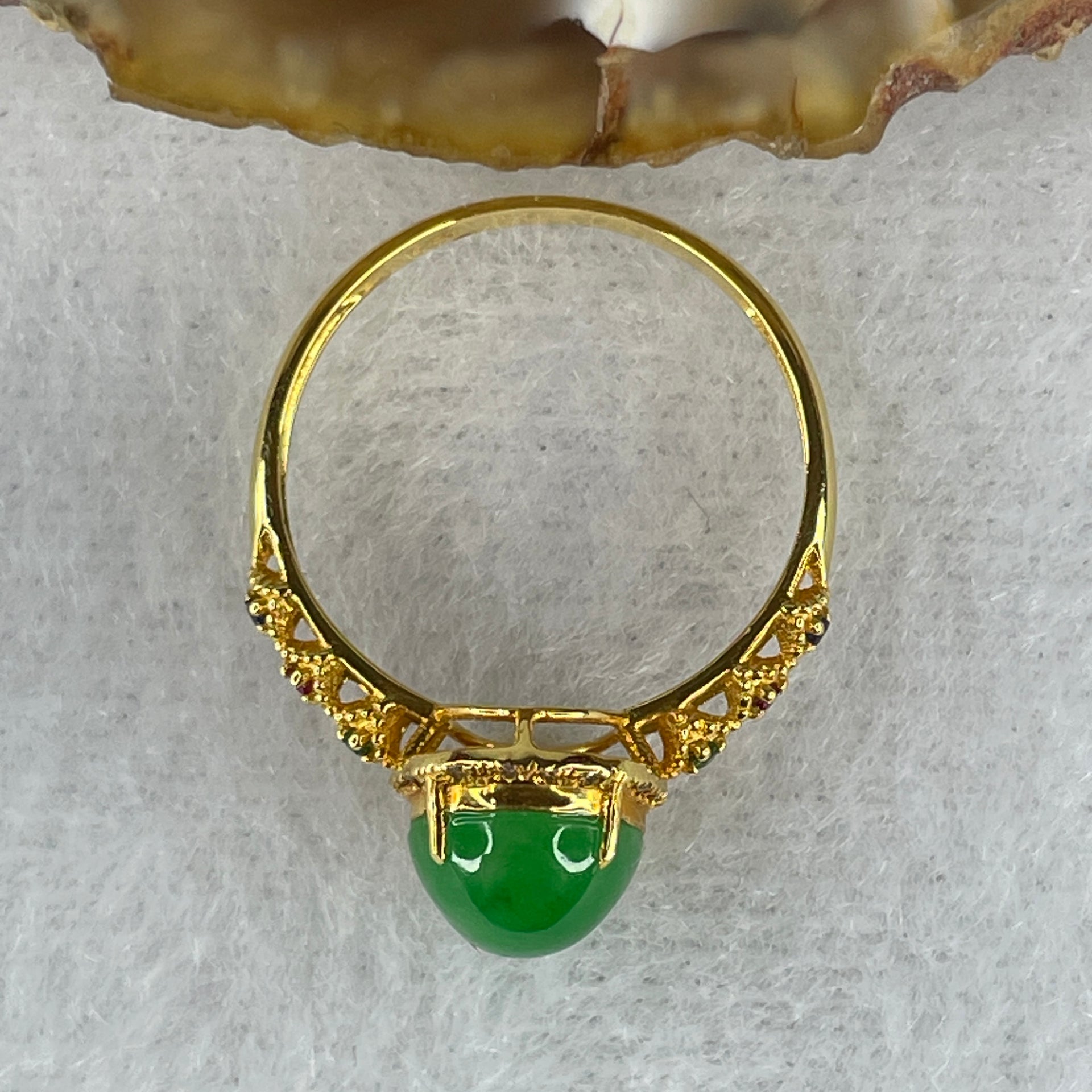 Type A Green Burmese Feng Shui Jade jadeite ring in 18k yellow gold & natural diamonds 2.05g US 7 HK 14 - Huangs Jadeite and Jewelry Pte Ltd