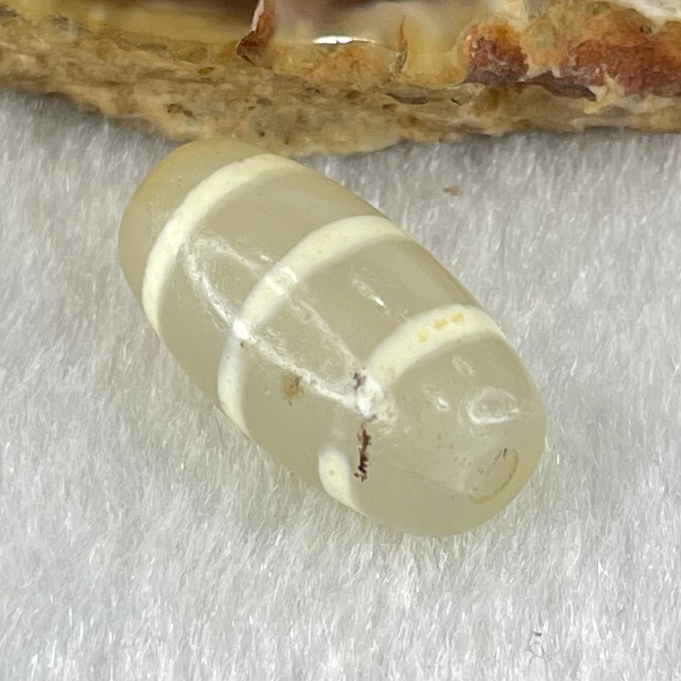 Natural Powerful Tibetan Old Oily Agate 3-Lines Dzi Bead Heavenly Master (Tian Zhu) 三行天诛 3.09g 19.8 by 10.2mm - Huangs Jadeite and Jewelry Pte Ltd