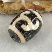 Natural Powerful Tibetan Old Oily Black White Agate Green Tara Dzi Bead Heavenly Master (Tian Zhu) 绿度母天珠 4.50g 17.7 by 12.9mm - Huangs Jadeite and Jewelry Pte Ltd