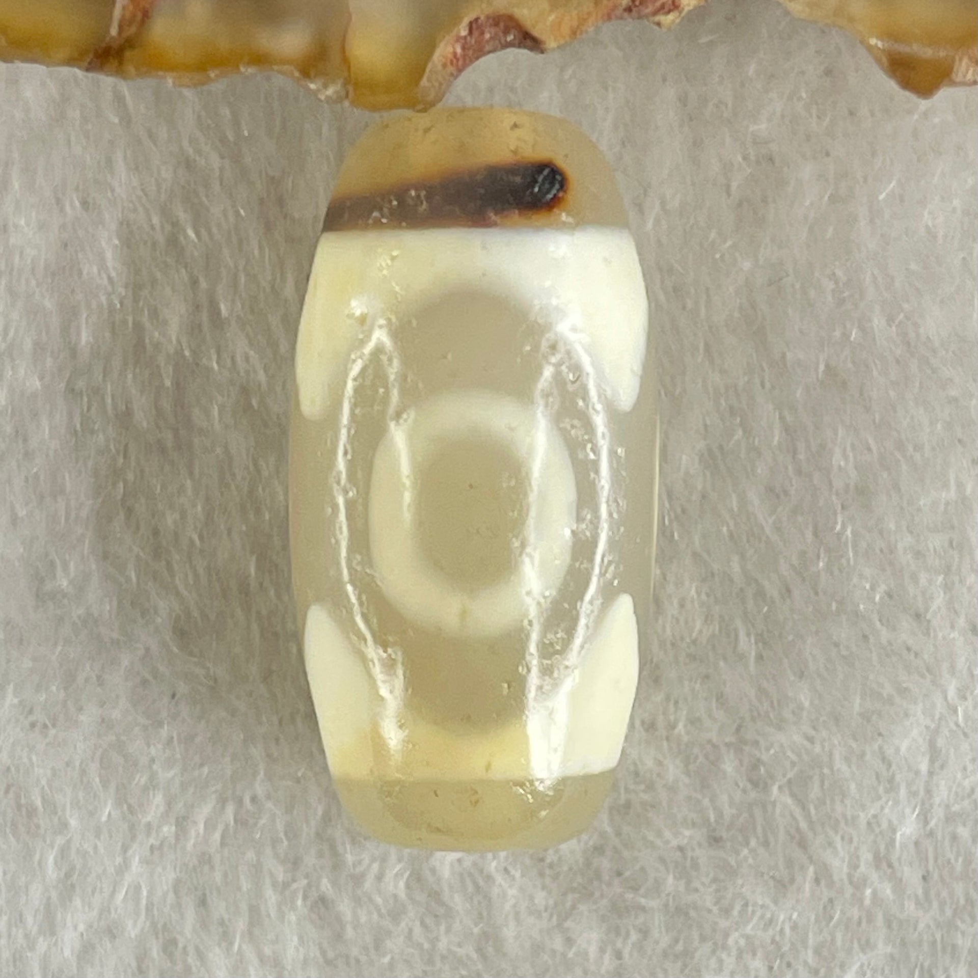 Natural Powerful Tibetan Old Oily Agate 3 Eyes Dzi Bead Heavenly Master (Tian Zhu) 三眼天诛 3.25g 20.4 by 10.5mm - Huangs Jadeite and Jewelry Pte Ltd