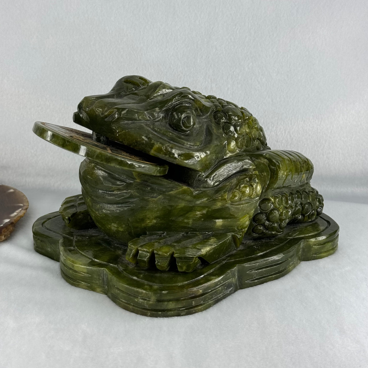 Natural Green Serpentine 3 Legged Toad with Ancient Coin Display 3,130.4g 200.0 by 150.0 by 120.0mm - Huangs Jadeite and Jewelry Pte Ltd