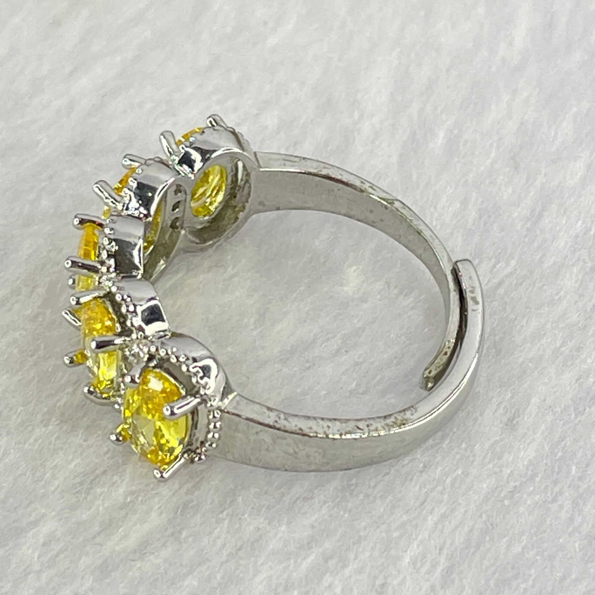 Cubic Zirconia in Sliver Gold Color Ring (Adjustable Size) 3.00g 4.8 by 2.4 by 1.2mm 9pcs - Huangs Jadeite and Jewelry Pte Ltd