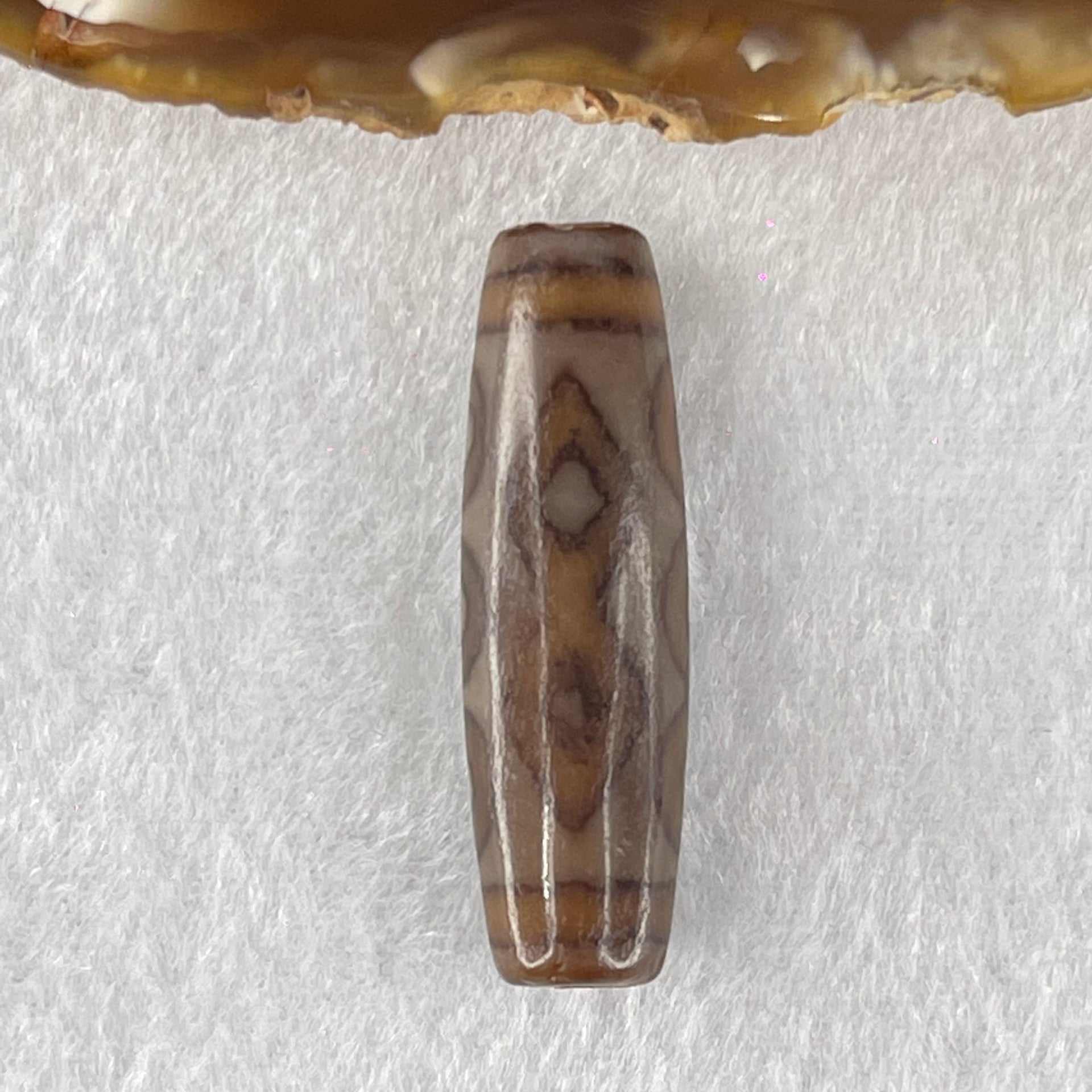 Natural Powerful Tibetan Old Oily Agate 6 Eye with 4 Eye Vajra Dzi Bead Heavenly Master (Tian Zhu) 六眼加四眼金刚杵天诛 8.10g 39.1 by 11.3mm - Huangs Jadeite and Jewelry Pte Ltd