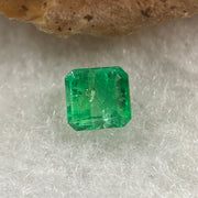 Natural Colombia Vivid Green Emerald (Beryl) Cut-Cornered Square Step cut 0.49ct 4.6 by 4.4 by 3.3mm - Huangs Jadeite and Jewelry Pte Ltd