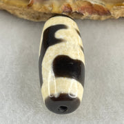 Natural Powerful Tibetan Old Oily Agate Double Nectar Vessel Dzi Bead Heavenly Master (Tian Zhu) 双花蜜容器眼天 5.78g 28.0 by 11.7mm - Huangs Jadeite and Jewelry Pte Ltd