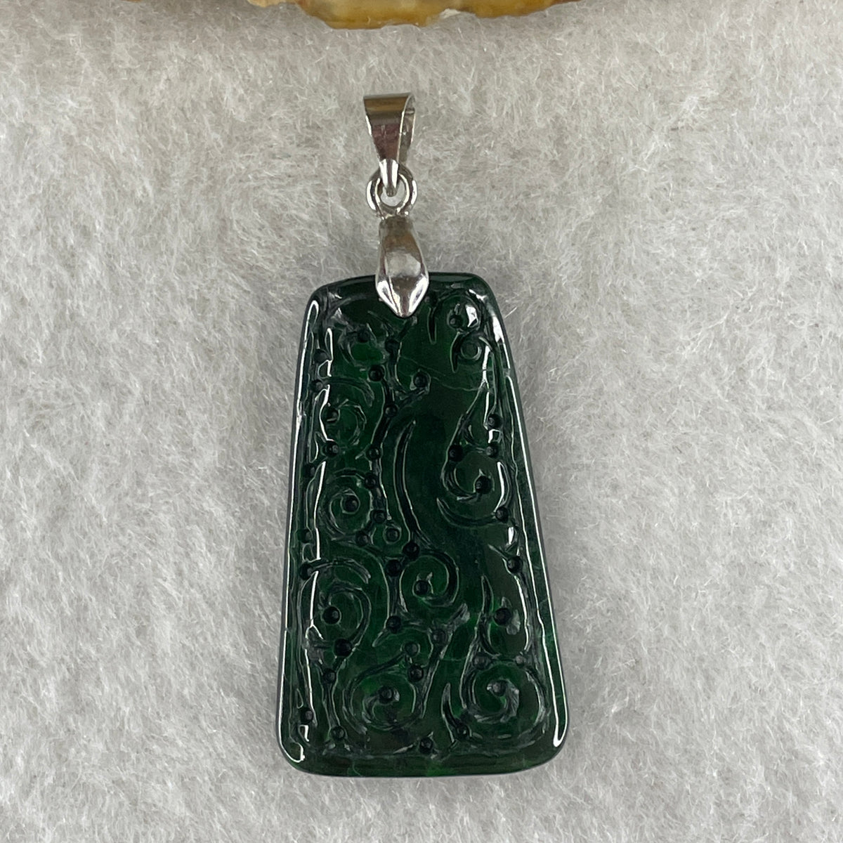 Natural Type A Old Mine Full Green Jadeite Wu Shi Pai Flower Carving Pendant | Peace Plaque & Floral Talisman (5.19g | 30.2 x 17.6 x 3.8mm) - Huangs Jadeite and Jewelry Pte Ltd