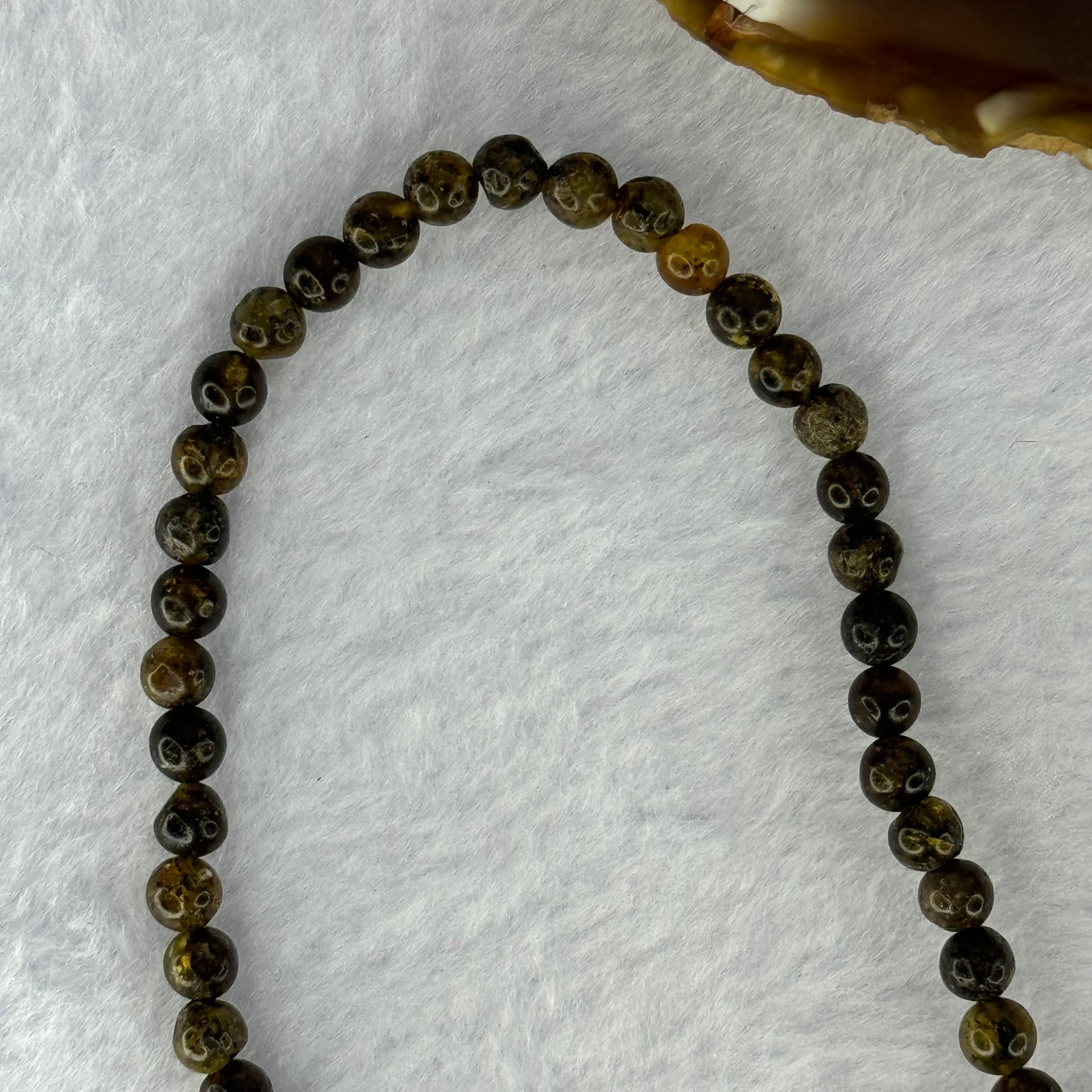 Natural Dark Brown Flower Amber Beads Elastic Necklace 7.50g 50cm 5.2mm 107 Beads - Huangs Jadeite and Jewelry Pte Ltd