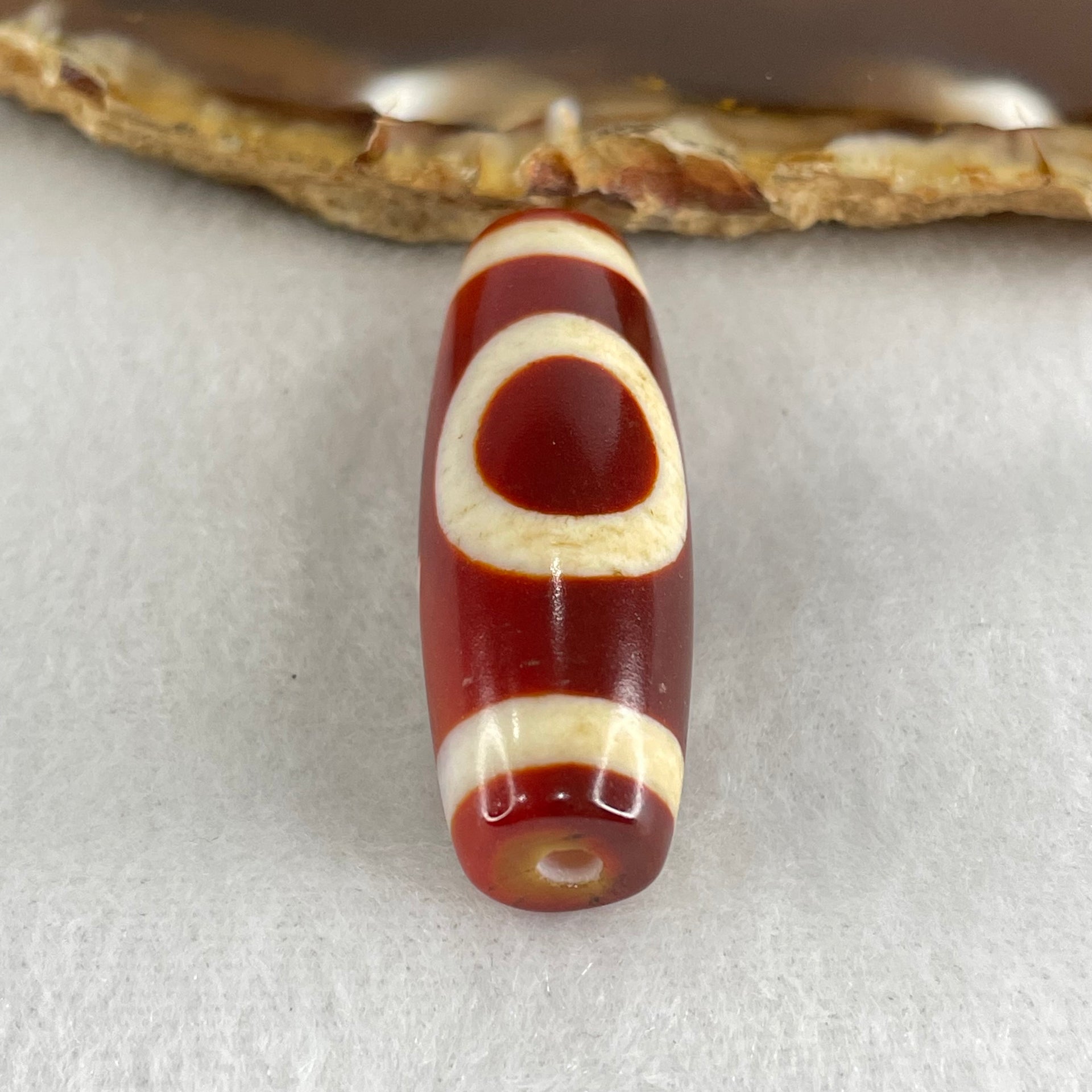 Natural Powerful Tibetan Old Oily Red White Agate One Eye Gold Metal Element Dzi Bead Heavenly Master (Tian Zhu) 一眼金天珠 10.45g 37.9 by 13.4mm - Huangs Jadeite and Jewelry Pte Ltd
