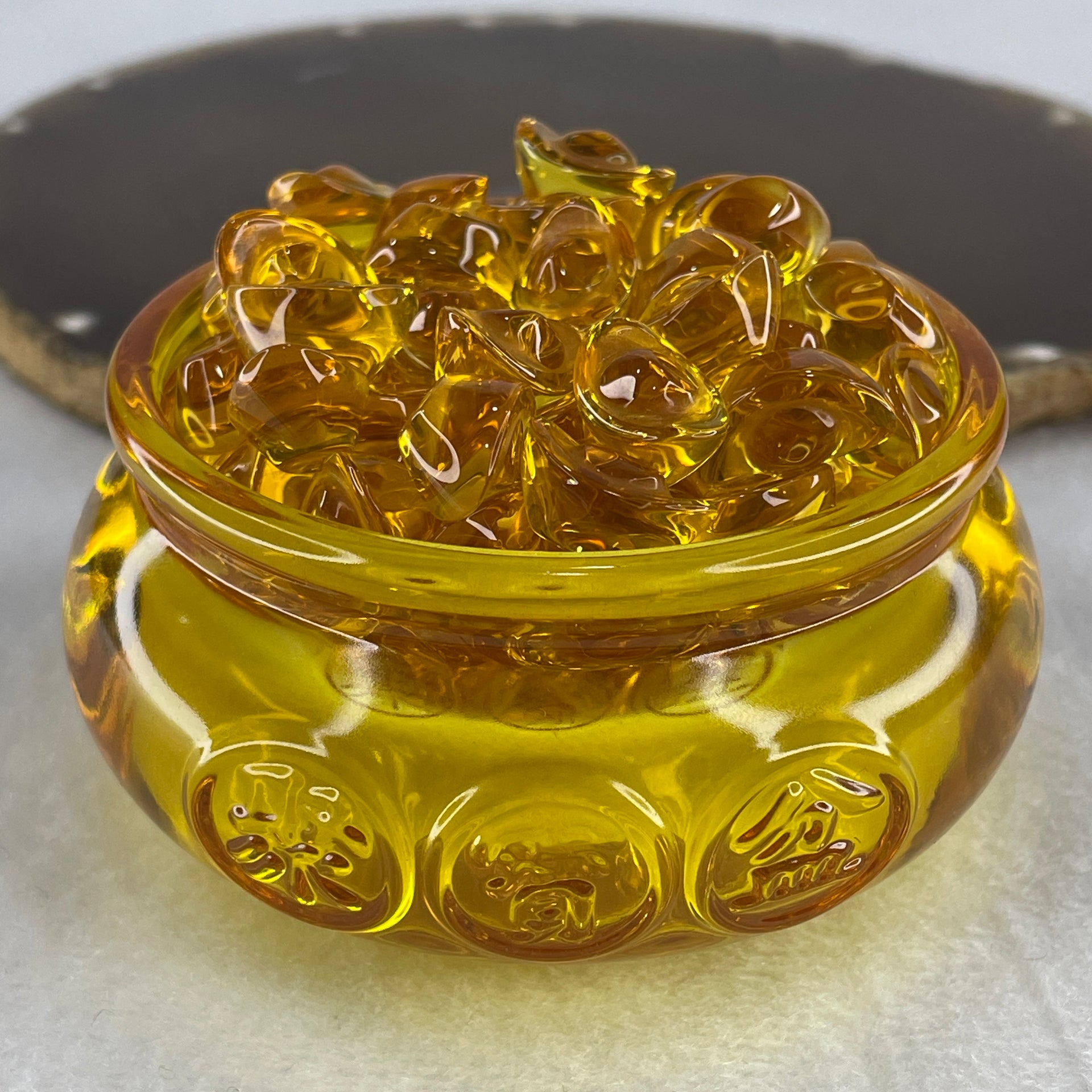 Yellow Liuli Wealth Pot with Ingot Yuan Bao Display Total Weight 330.00g 80.4 by 51.5mm - Huangs Jadeite and Jewelry Pte Ltd