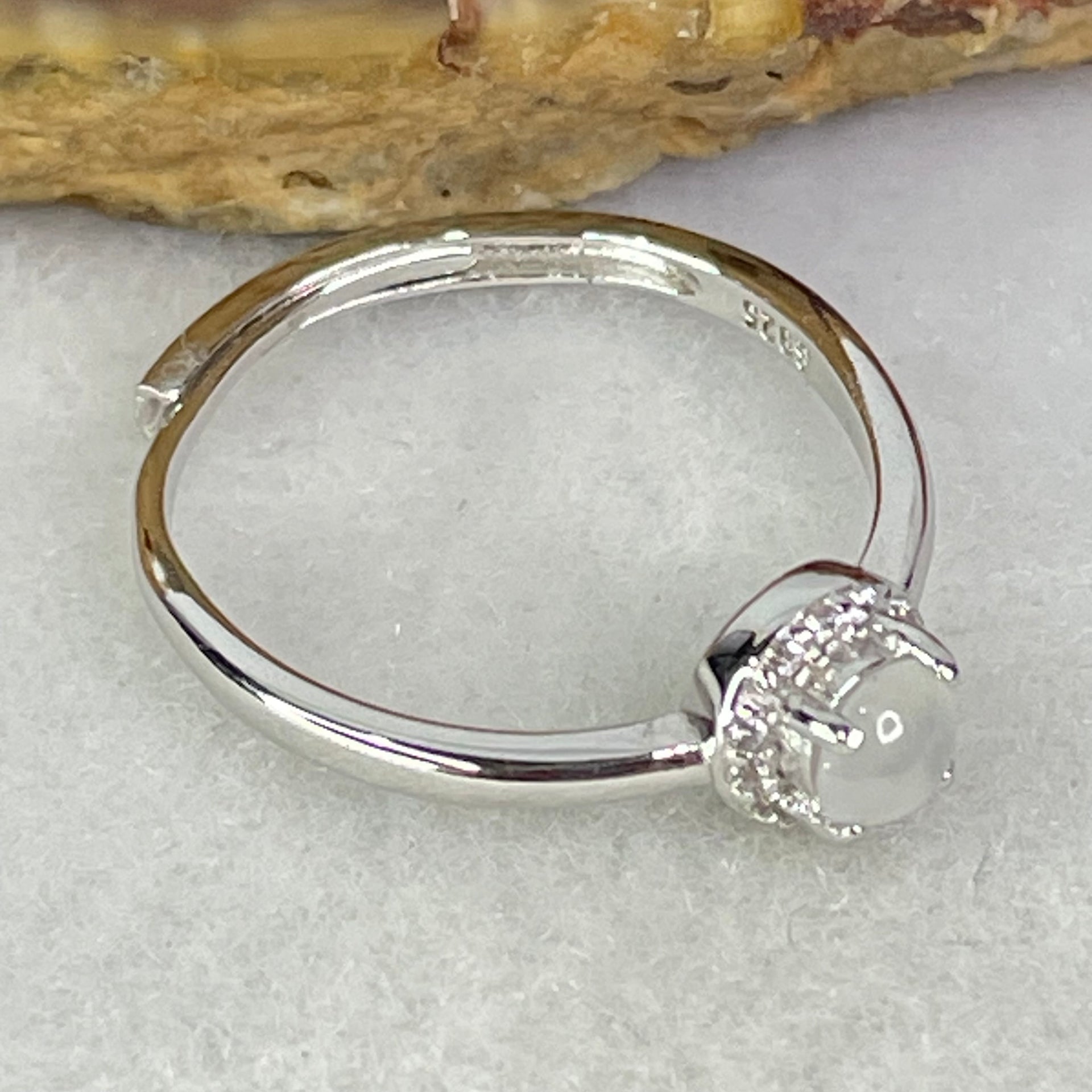 Type A Semi Icy Lavender Cabochon Jadeite in S925 Sliver Ring (Adjustable Size) 1.26g 4.0 by 2.0mm - Huangs Jadeite and Jewelry Pte Ltd