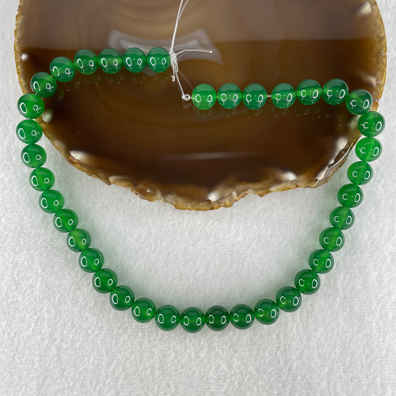 Certified Natural Green Agate Chalcedony Beads Loose Beads for Bracelet 53.06g 38cm 10.3mm 38 Beads