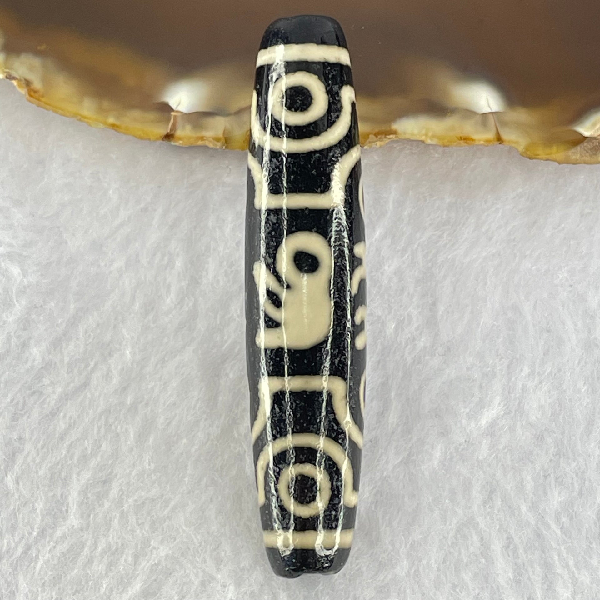 Natural Powerful Tibetan Old Oily Agate 8 Eyes Om Mani Padme Hum Dzi Bead Heavenly Master (Tian Zhu) 六字箴言八眼天珠 15.10g 58.7 by 12.8mm - Huangs Jadeite and Jewelry Pte Ltd