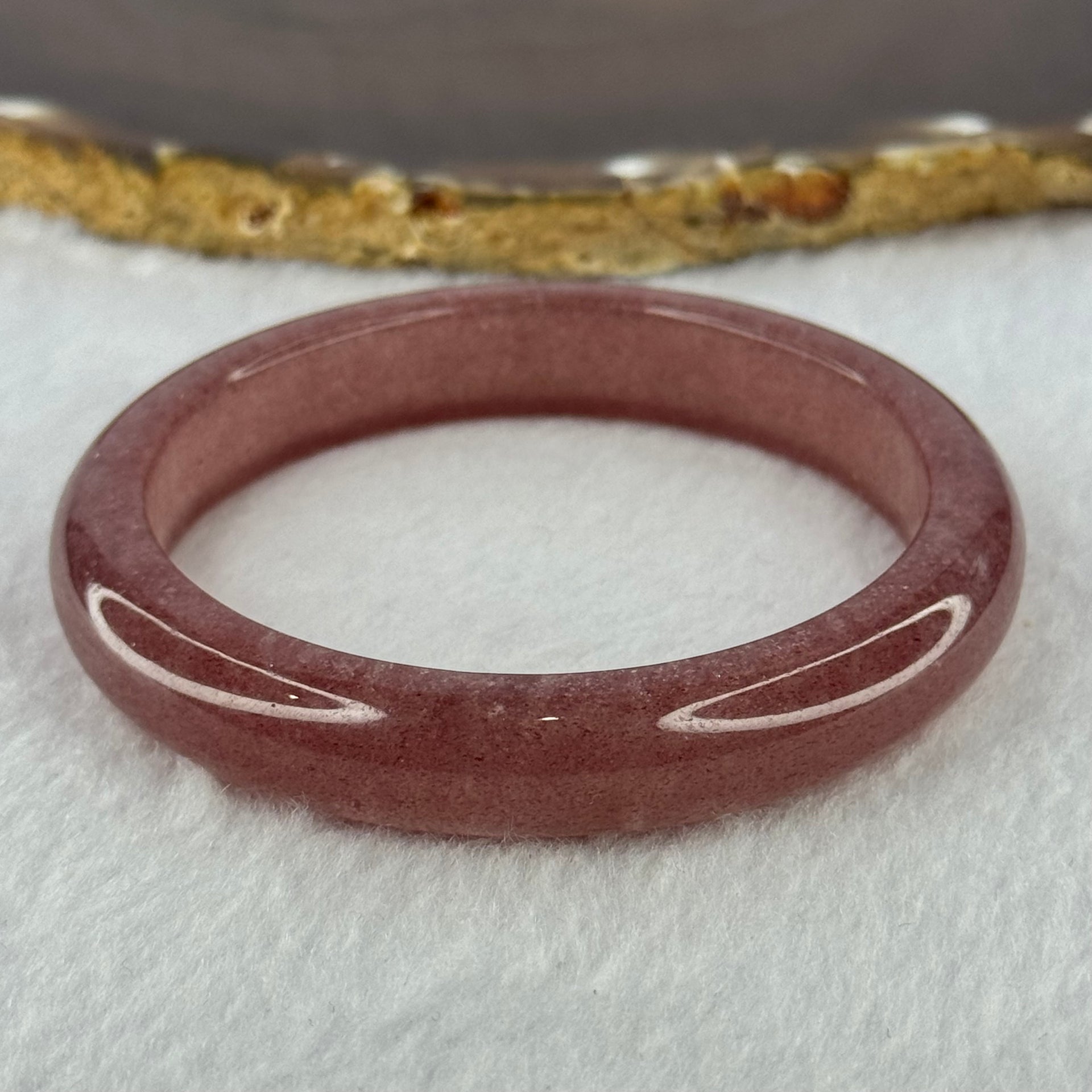 Strawberry Quartz Bangle 草莓水晶手链 41.04g Internal Diameter 58.7mm 12.0 by 8.2mm - Huangs Jadeite and Jewelry Pte Ltd