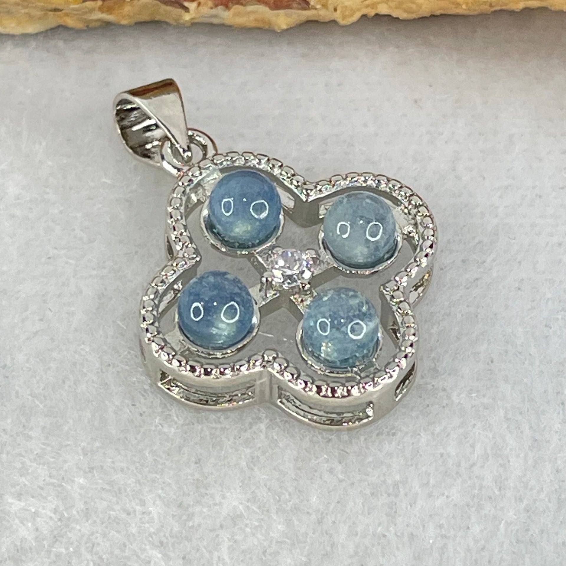 Above Average Grade Rare Natural Blue Dumortierite Rutilated Quartz in S925 Four Leaf Clover Pendant 2.18g 4.0mm 4pcs - Huangs Jadeite and Jewelry Pte Ltd