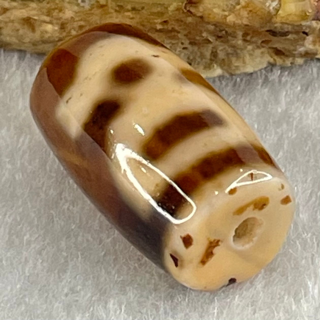 Natural Powerful Tibetan Old Oily Agate Double Cai Shen Dzi Bead Heavenly Master (Tian Zhu) 双财神长天珠 4.65g 19.8 by 11.7mm - Huangs Jadeite and Jewelry Pte Ltd