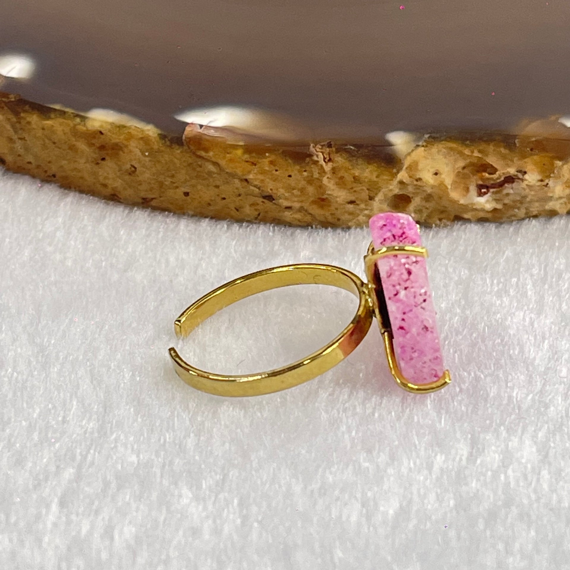 Pink Agate in Gold Color Ring (Adjustable Size) 2.62g 15.7 by 14.8 by 3.7mm - Huangs Jadeite and Jewelry Pte Ltd
