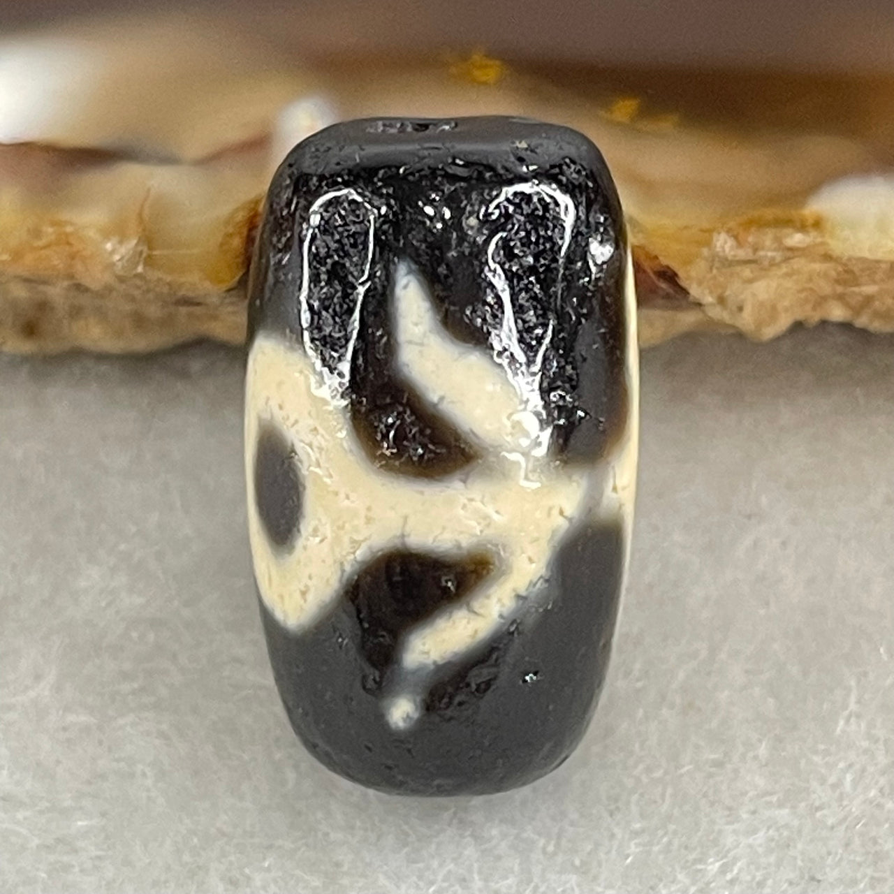 Natural Powerful Tibetan Old Oily Red White Agate Patina Guiren Tairen Human Benefactor Dzi Bead Heavenly Master (Tian Zhu) 贵人天珠 3.37g 18.2 by 10.7mm - Huangs Jadeite and Jewelry Pte Ltd