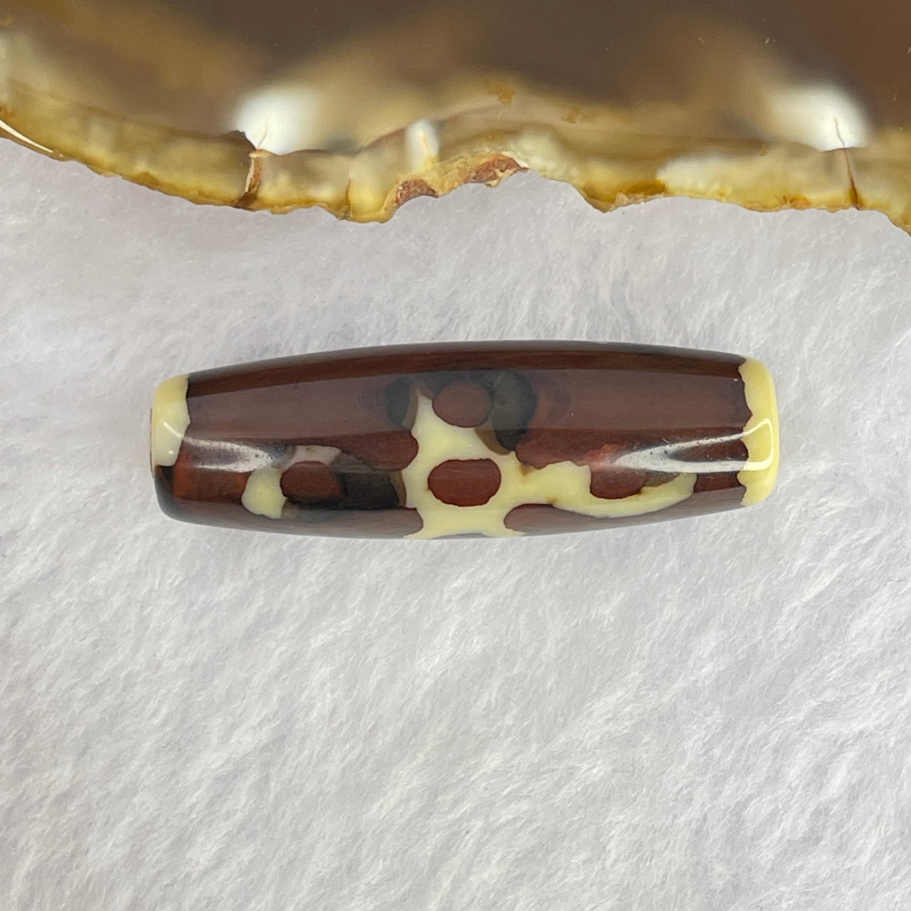 Natural Powerful Tibetan Old Oily Agate 5 Eyes Lightning Dzi Bead Heavenly Master (Tian Zhu) 五眼闪电天珠 8.77g 37.9 by 12.2mm - Huangs Jadeite and Jewelry Pte Ltd