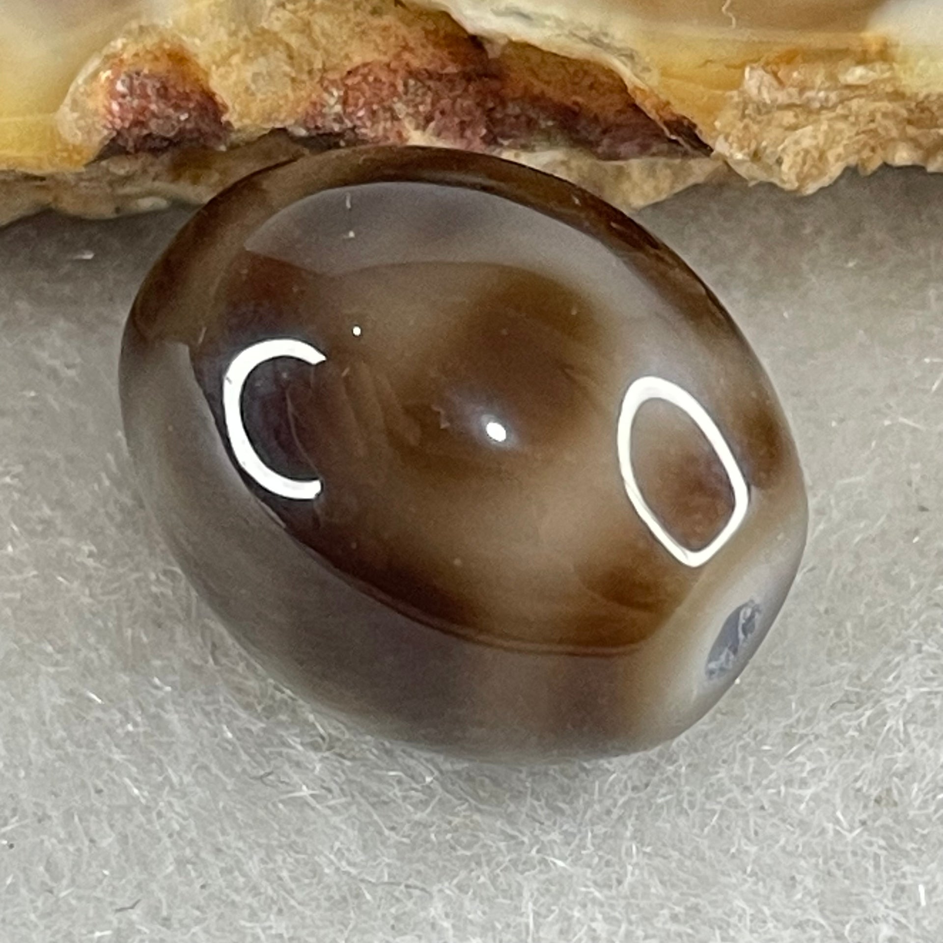 Natural Powerful Tibetan Old Oily Agate 4 Nectar Vessel Dzi Bead Heavenly Master (Tian Zhu) 花蜜容器天珠 2.83g 14.0 by 12.0mm - Huangs Jadeite and Jewelry Pte Ltd