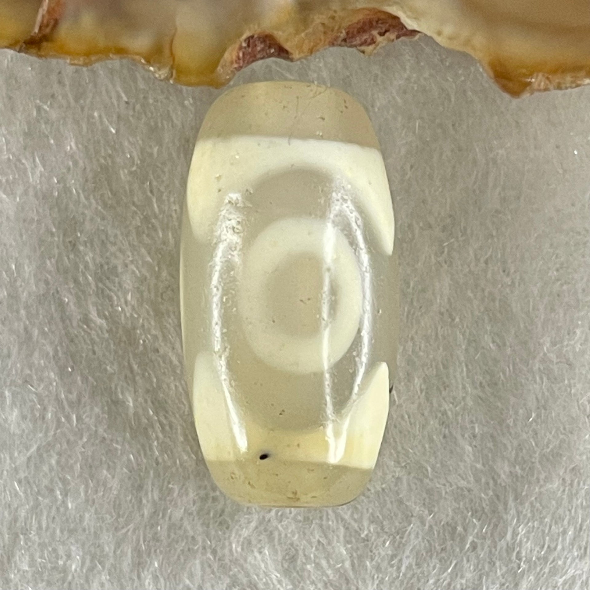 Natural Powerful Tibetan Old Oily Agate 3 Eyes Dzi Bead Heavenly Master (Tian Zhu) 三眼天诛 2.98g 19.4 by 10.4mm - Huangs Jadeite and Jewelry Pte Ltd