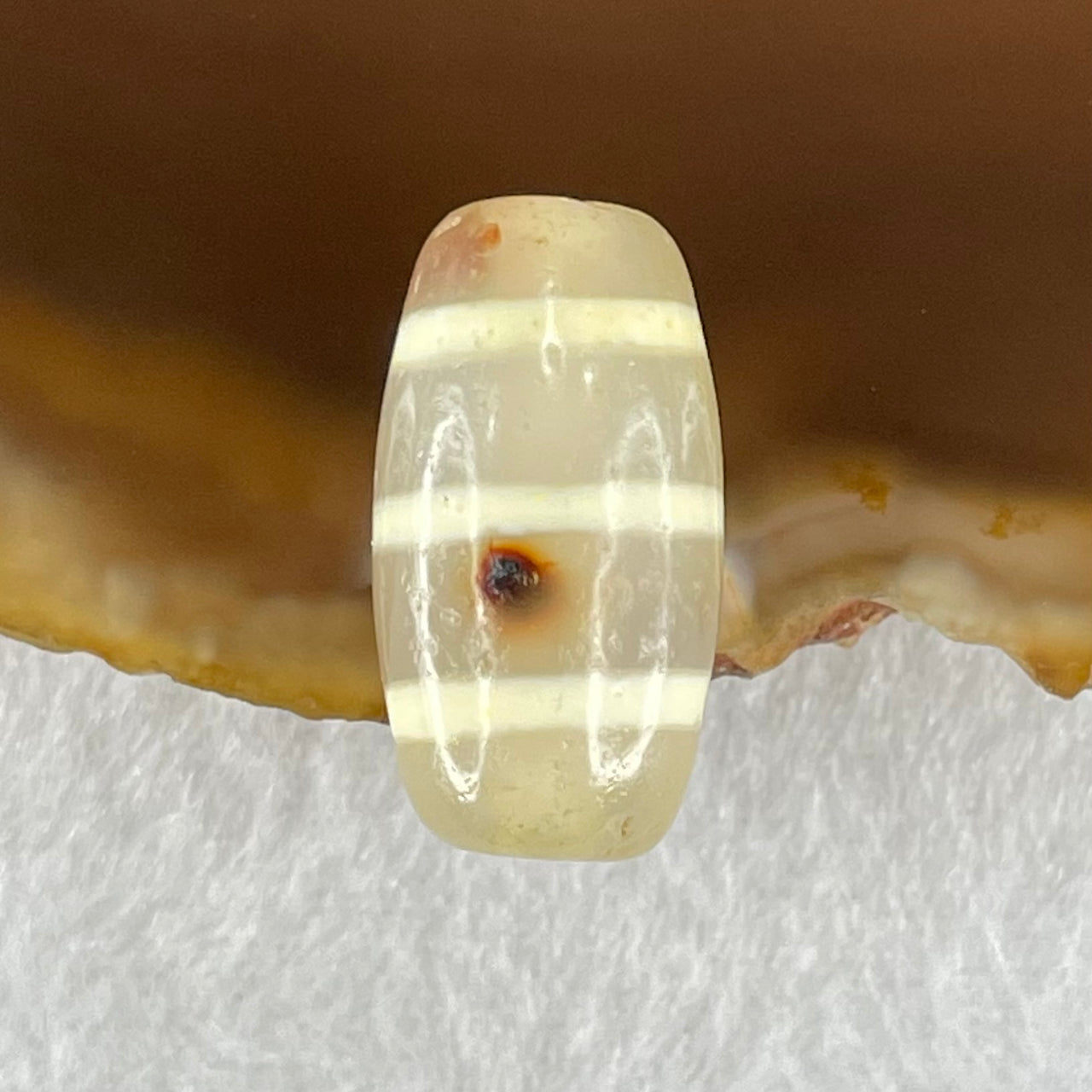 Natural Powerful Tibetan Old Oily Agate 3-Lines Dzi Bead Heavenly Master (Tian Zhu) 三行天诛 3.37g 20.1 by 10.5mm - Huangs Jadeite and Jewelry Pte Ltd