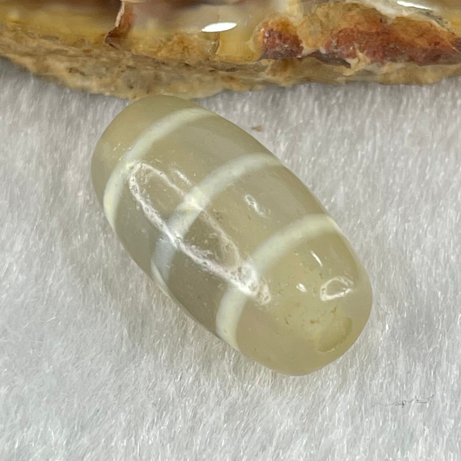 Natural Powerful Tibetan Old Oily Agate 3-Lines Dzi Bead Heavenly Master (Tian Zhu) 三行天诛 3.23g 20.0 by 10.4mm - Huangs Jadeite and Jewelry Pte Ltd