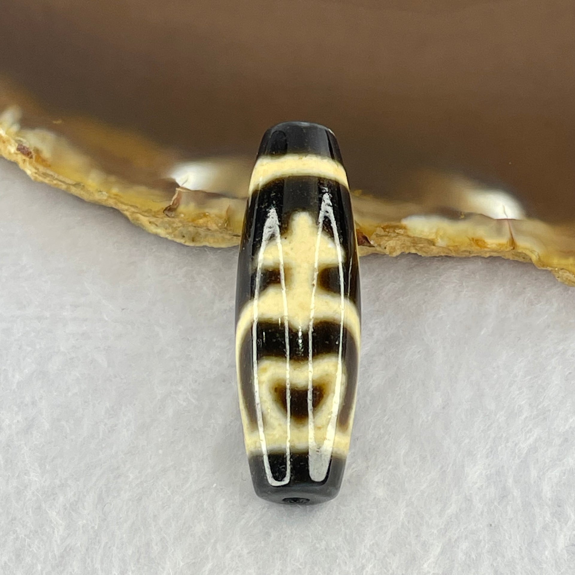 Natural Powerful Tibetan Old Oily Agate Double Nectar Vessel Dzi Bead Heavenly Master (Tian Zhu) 花蜜容器眼天珠 9.38g 38.7 by 12.8mm - Huangs Jadeite and Jewelry Pte Ltd