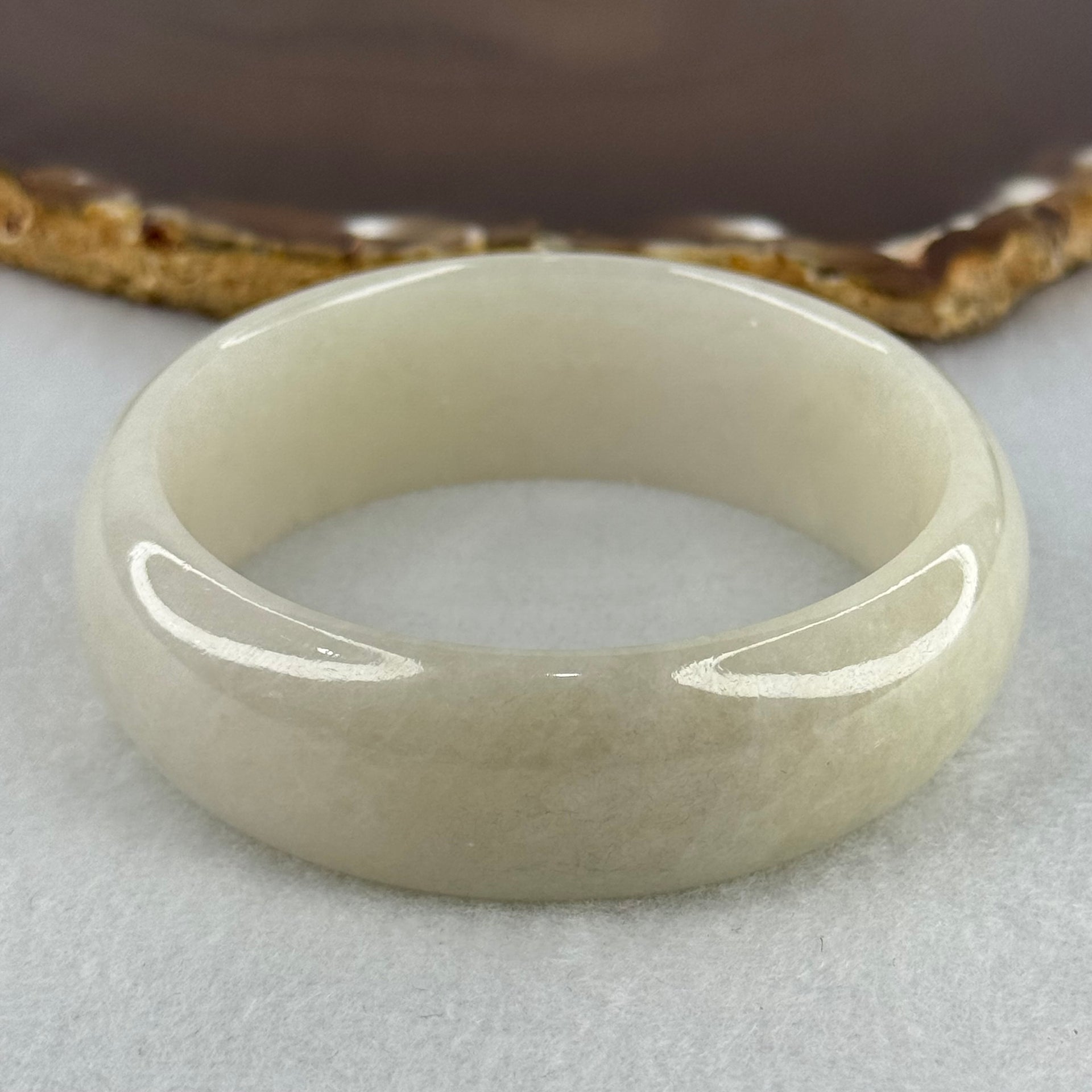 Type A Faint Green Lavender Jadeite Bangle Internal Diameter 53.6mm 69.94g 19.5 by 7.6mm (Internal Lines) - Huangs Jadeite and Jewelry Pte Ltd