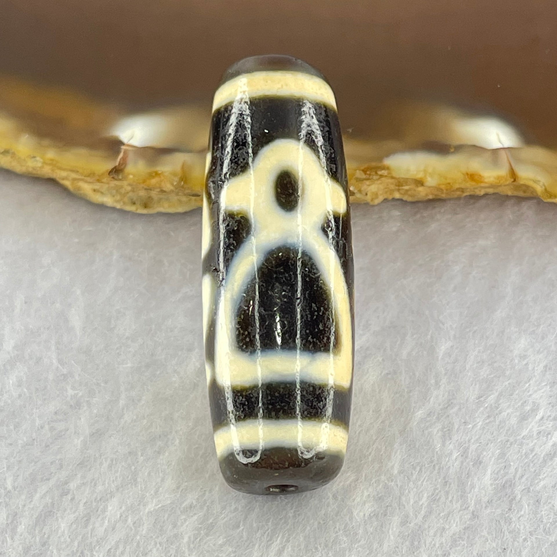 Natural Powerful Tibetan Old Oily Agate Cai Shen Dzi Bead Heavenly Master (Tian Zhu) 10.60g 38.2 by 13.3mm - Huangs Jadeite and Jewelry Pte Ltd