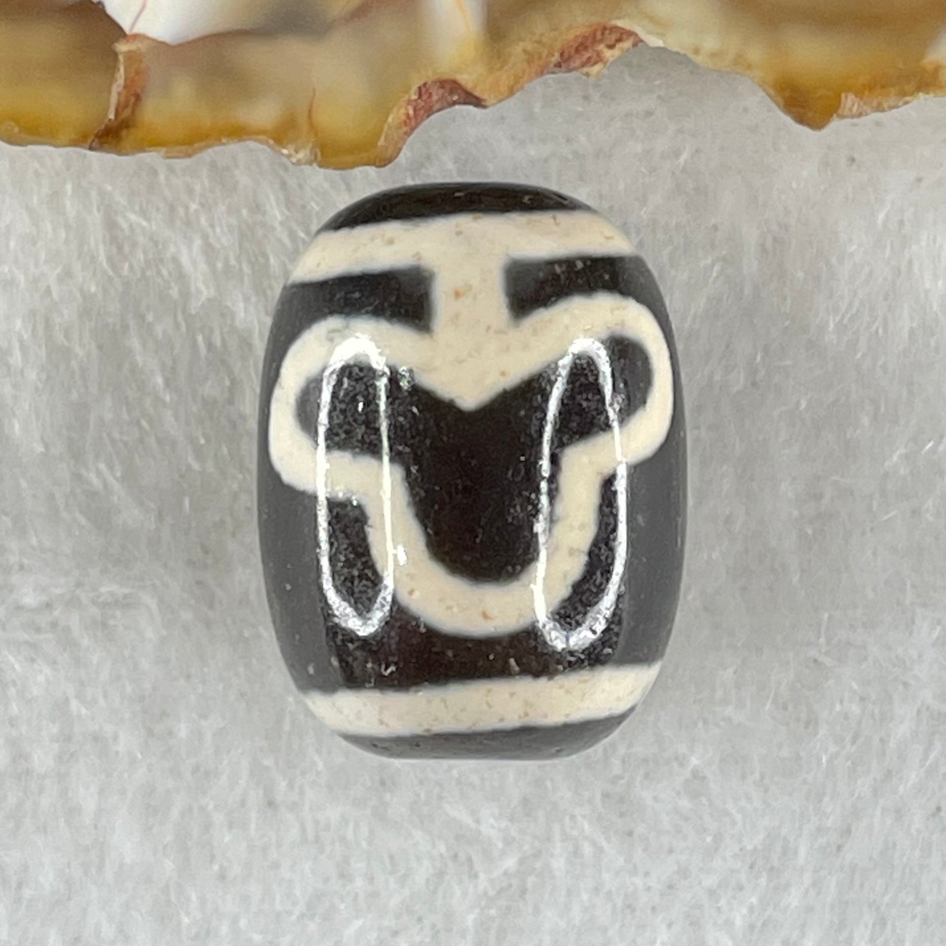 Natural Powerful Tibetan Old Oily Agate Double Bodhi Tree Dzi Bead Heavenly Master (Tian Zhu) 菩提树天珠 5.02g 17.7 by 13.6mm - Huangs Jadeite and Jewelry Pte Ltd