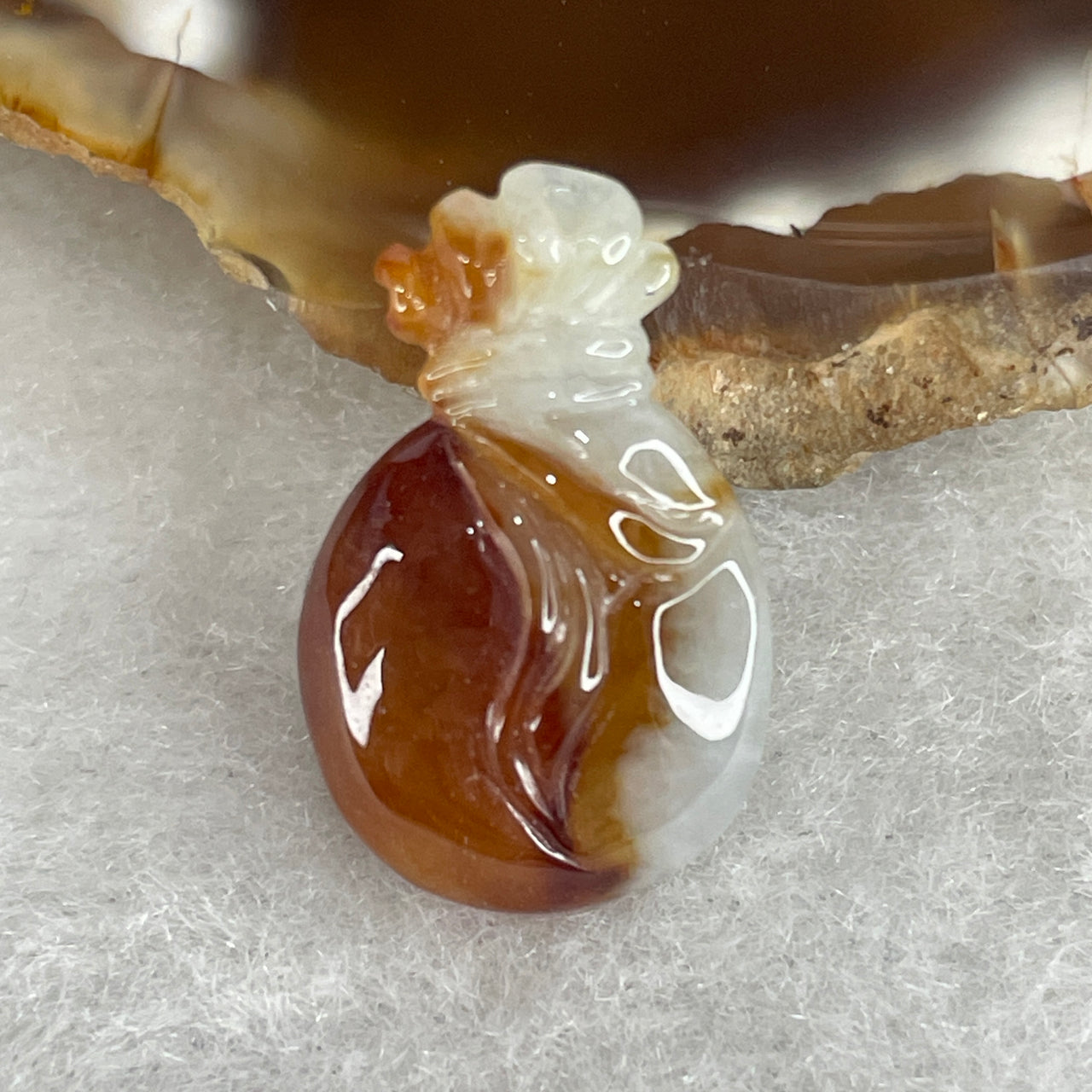 Natural Type A Red & White Jadeite Money Bag Stone | 20.4mm Carved Jade Lucky Wealth Pouch Loose Gemstone for Setting (2.36g 12.7x6.4mm)