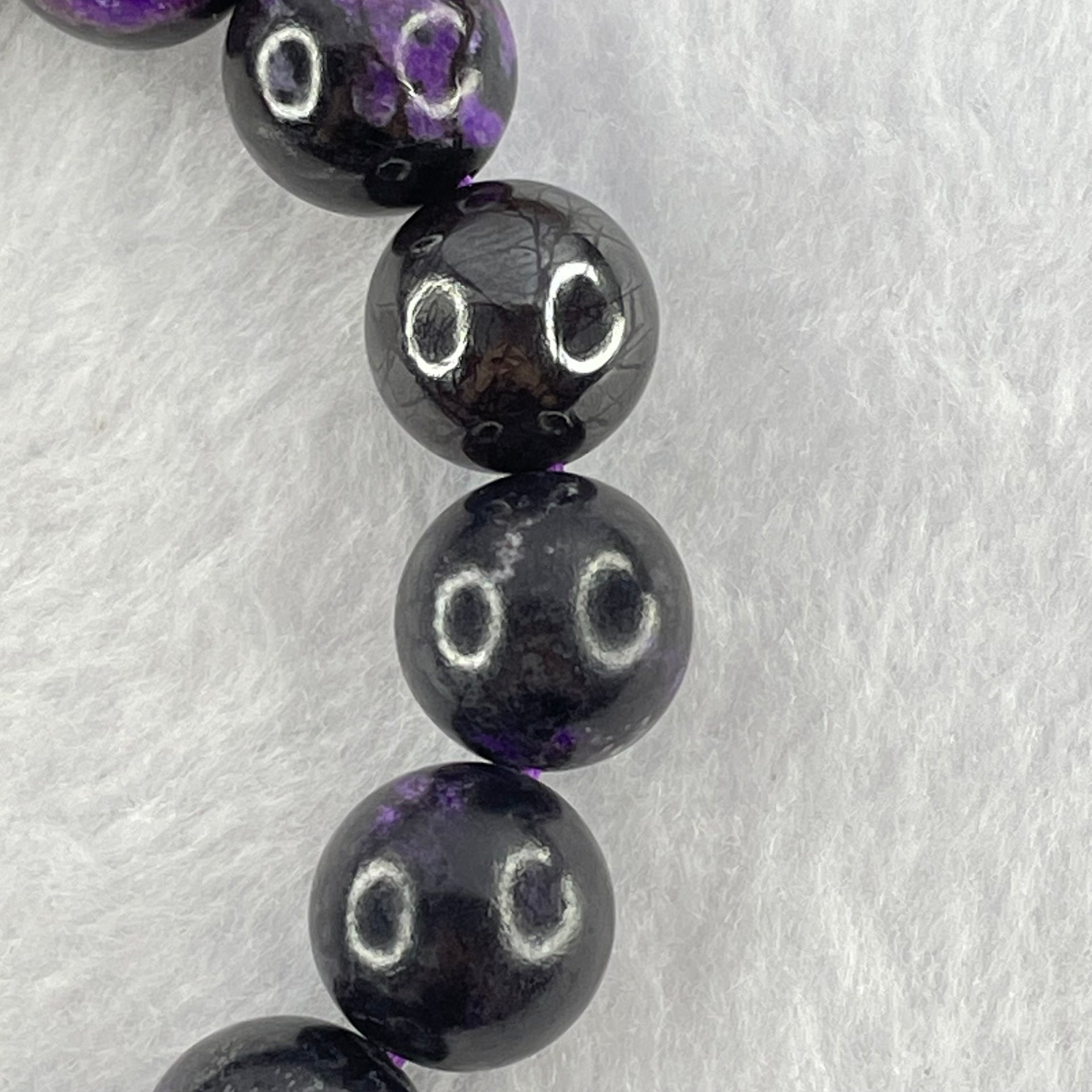 Very Good Grade Natural Sugilite Bracelet 天然苏纪石手链 52.36g 17cm 12.6mm 16 Beads - Huangs Jadeite and Jewelry Pte Ltd