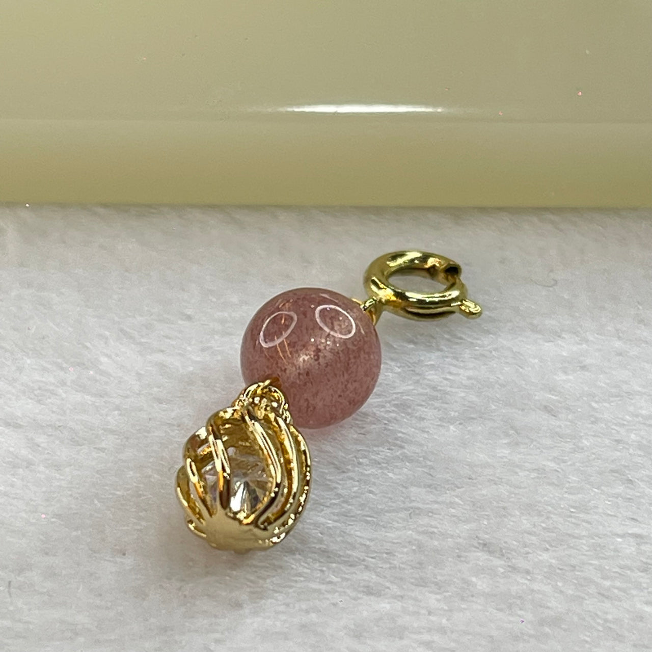 Natural Strawberry Quartz and Crystal in Gold Colour Claps Pendent Charm 1.53g 7.9mm - Huangs Jadeite and Jewelry Pte Ltd