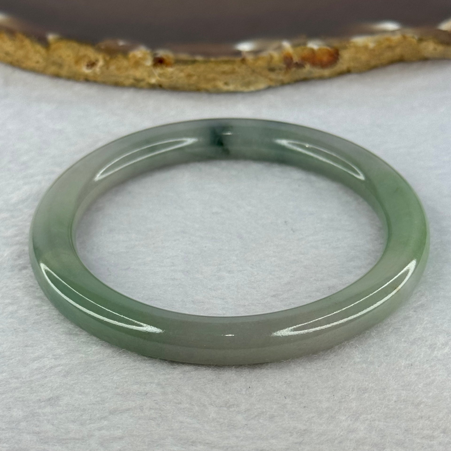 Type A Green Lavender Jadeite Bangle 36.73g Internal Diameter 56.2mm 7.6 by 9.0mm (Very Slight Internal Line) - Huangs Jadeite and Jewelry Pte Ltd