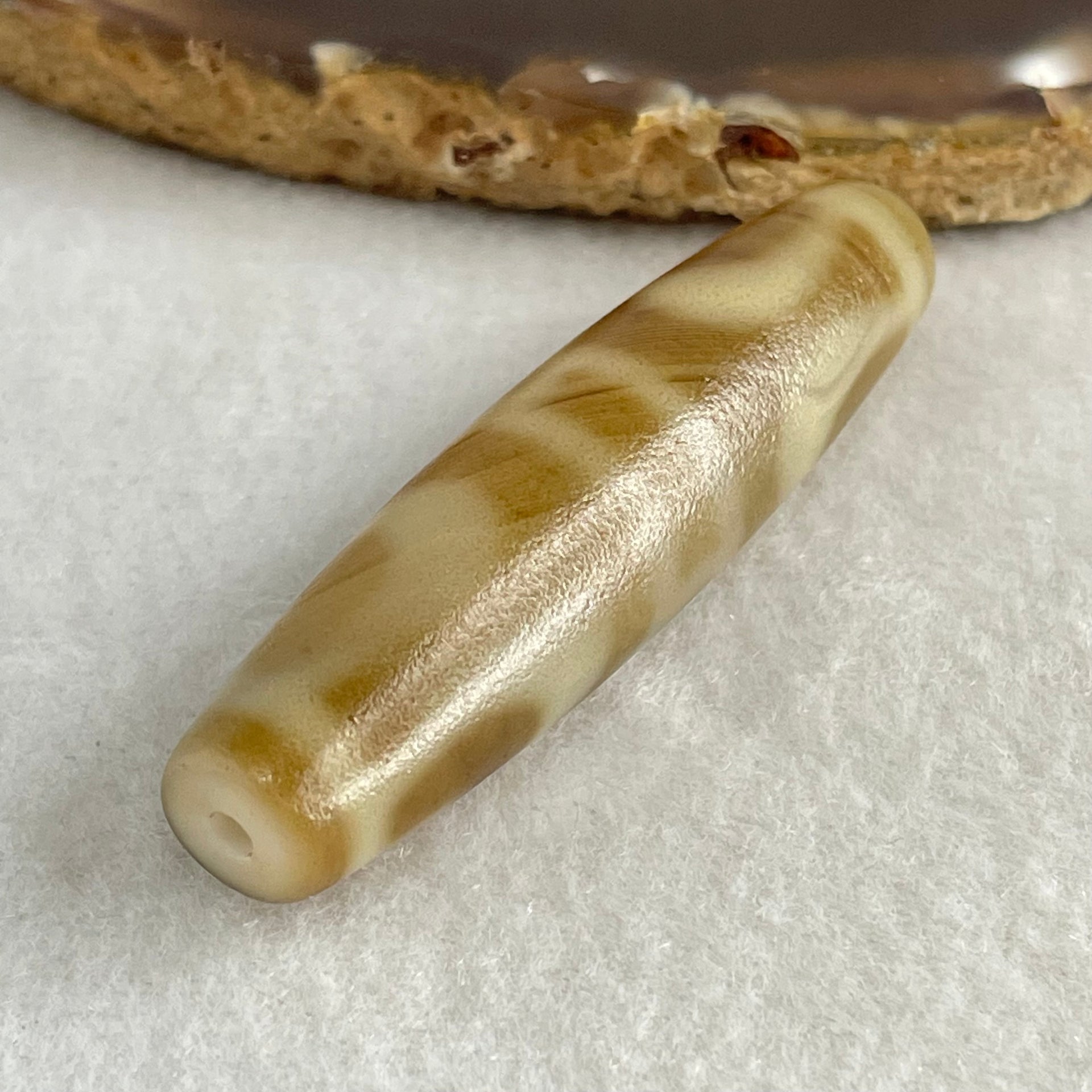 Natural Powerful Tibetan Old Oily Agate 2-Eye Vajra with 4 Hearts Dzi Bead Heavenly Master (Tian Zhu) 二眼天珠 18.73g 58.2 by 14.5mm - Huangs Jadeite and Jewelry Pte Ltd